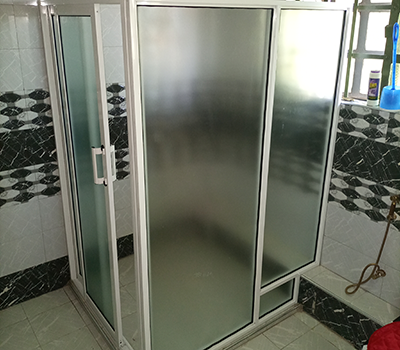 Framed Shower cub 3